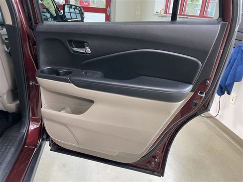 Used 2018 Honda Pilot EX-L image 27