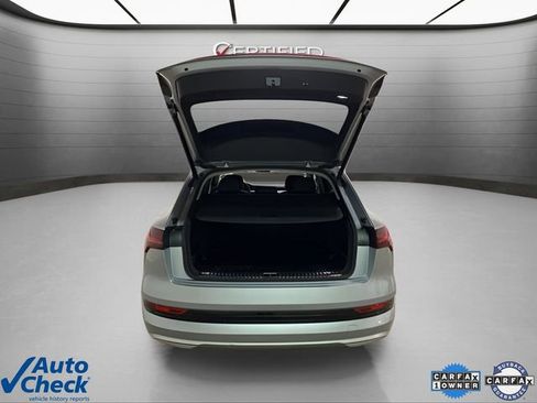 Used 2023 Audi e-tron Premium Plus w/ Premium Plus Package AWD/4WD image 14