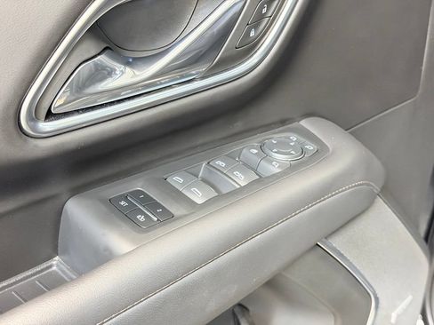 Used 2024 Chevrolet Tahoe High Country w/ Advanced Technology Package AWD/4WD image 11