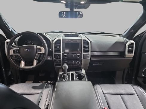 Used 2018 Ford F150 Lariat w/ Equipment Group 502A Luxury AWD/4WD image 11