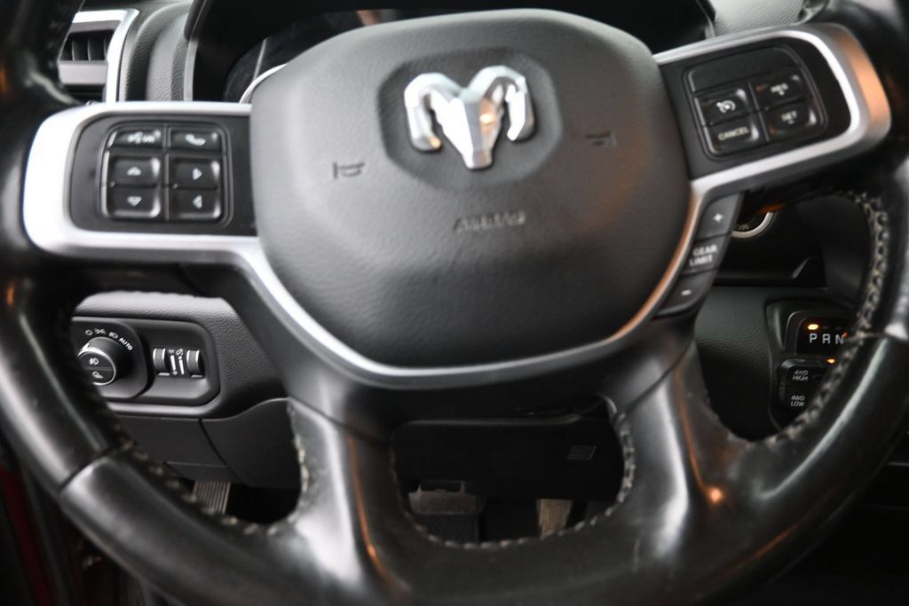 Used 2020 RAM 2500 Big Horn w/ Level 1 Equipment Group AWD/4WD image 17