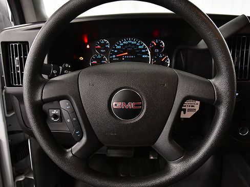 Used 2025 GMC Savana 2500 w/ Driver Convenience Package RWD image 16
