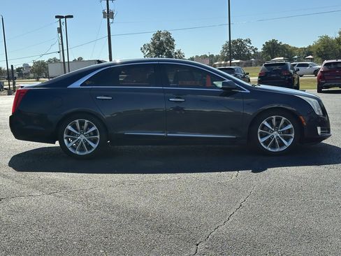 Used 2014 Cadillac XTS Luxury image 4