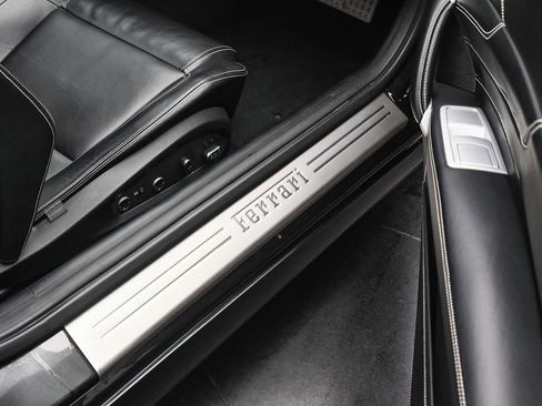 Used 2015 Ferrari FF Black image 49