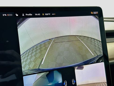 Used 2018 Tesla Model 3 Mid Range RWD image 22