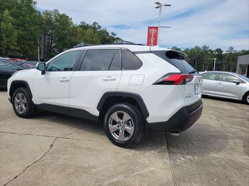 Certified 2024 Toyota RAV4 XLE FWD image 3