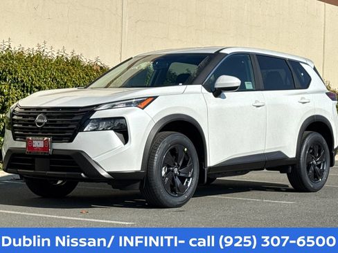 New 2026 Nissan Rogue SV w/ Cold Weather Package FWD image 8