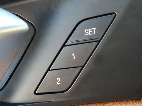 Certified 2022 BMW X5 xDrive40i w/ Premium Package image 27