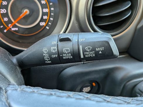 Used 2020 Jeep Wrangler Sport image 26