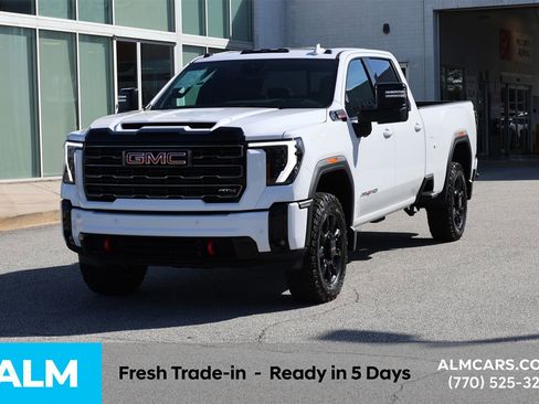 Used 2026 GMC Sierra 2500 AT4 AWD/4WD image 3