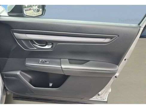 Used 2024 Honda CR-V LX image 23