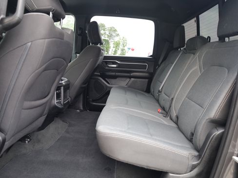 Used 2023 RAM 1500 Big Horn AWD/4WD image 14