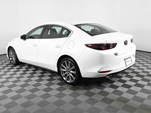 Used 2020 MAZDA MAZDA3 Sedan w/ Select Package FWD image 5