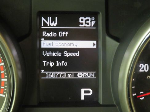 Used 2011 Jeep Grand Cherokee Limited image 31