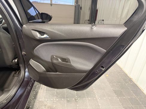 Used 2016 Chevrolet Cruze LT image 19