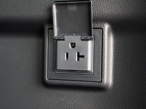 Used 2025 Toyota Land Cruiser w/ Premium Package image 43