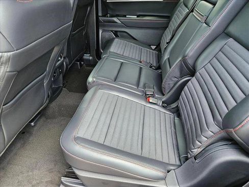 New 2025 Ford Explorer ST-Line image 16