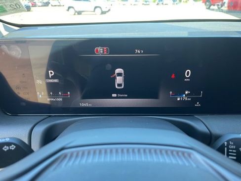 New 2026 Nissan Sentra SV w/ SV Convenience Package FWD image 14
