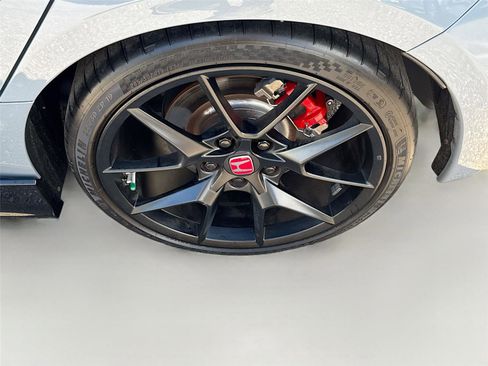 Used 2023 Honda Civic Type R image 30