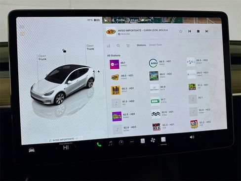 Used 2023 Tesla Model Y 2WD image 23