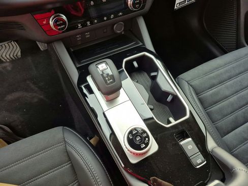 New 2026 Mitsubishi Outlander SE AWD/4WD image 21