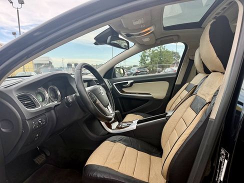 Used 2012 Volvo S60 T5 FWD image 6