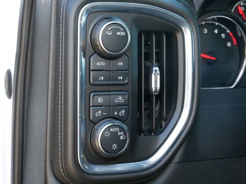 Used 2021 Chevrolet Silverado 1500 LT Trail Boss w/ Bed Protection Package image 17