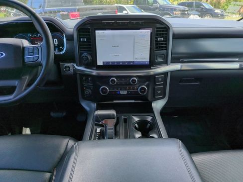 Used 2023 Ford F150 Lariat w/ Trailer Tow Package AWD/4WD image 17