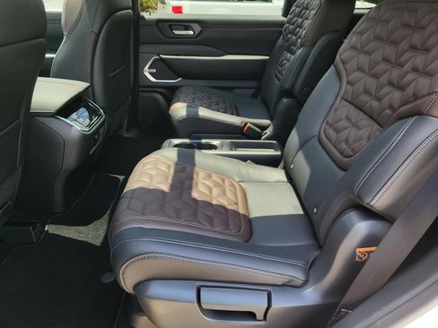 New 2026 Nissan Armada Platinum Reserve AWD/4WD image 16