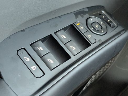 New 2026 Kia EV9 Wind image 30