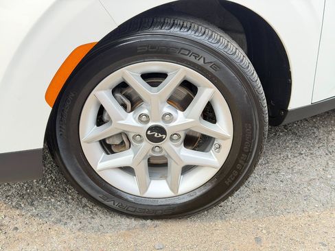 Used 2022 Kia Soul LX w/ Technology Package FWD image 75