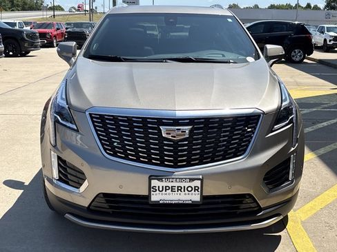 Used 2022 Cadillac XT5 Premium Luxury w/ Technology Package FWD image 10