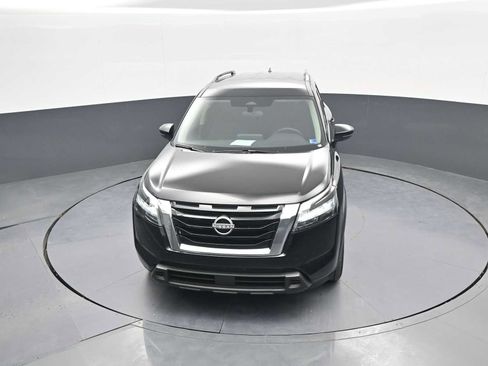 Used 2025 Nissan Pathfinder SV AWD/4WD image 28