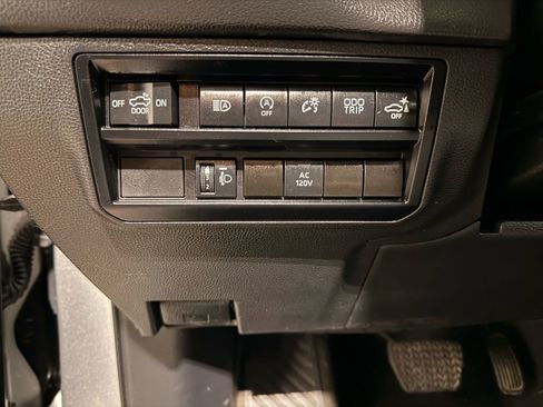 Used 2023 Toyota Tundra Limited w/ Power Package image 16