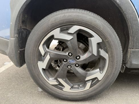 Used 2022 Subaru Crosstrek 2.5i Limited w/ Moonroof Package 1 image 14