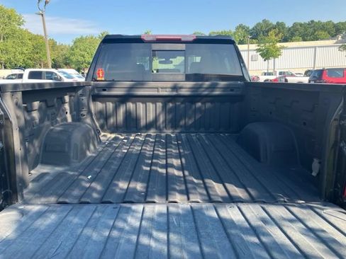 Used 2021 Chevrolet Silverado 1500 LT Trail Boss w/ Convenience Package II AWD/4WD image 20
