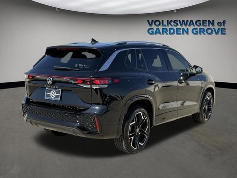 New 2026 Volkswagen Tiguan SEL R-Line image 7