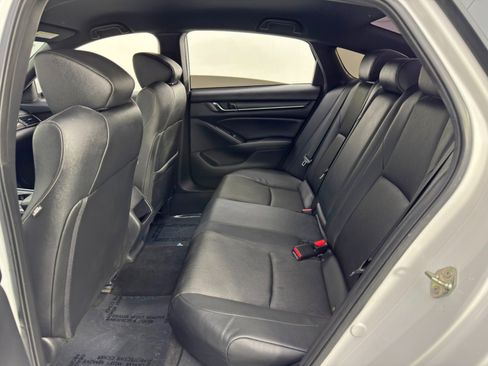 Used 2019 Honda Accord Sport image 33