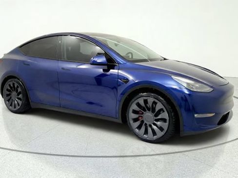 Used 2023 Tesla Model Y Performance AWD/4WD image 1