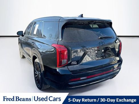 Used 2024 Hyundai Palisade Calligraphy image 5