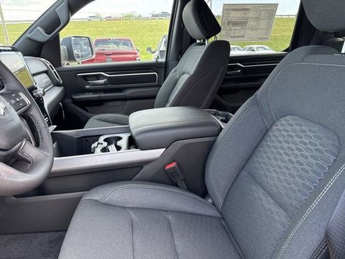 New 2026 RAM 1500 Big Horn AWD/4WD image 4