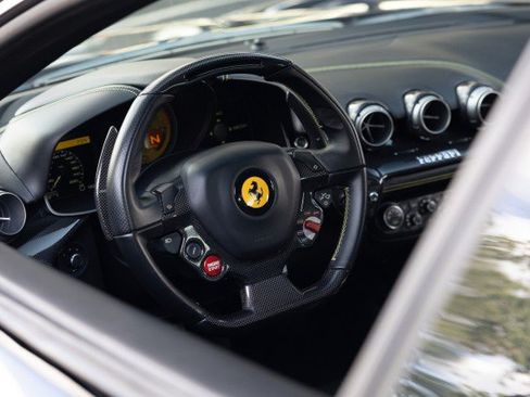 Used 2015 Ferrari F12 Berlinetta RWD image 56