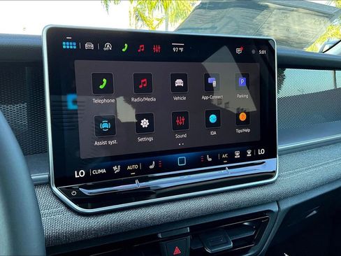 New 2026 Volkswagen Tiguan S image 14