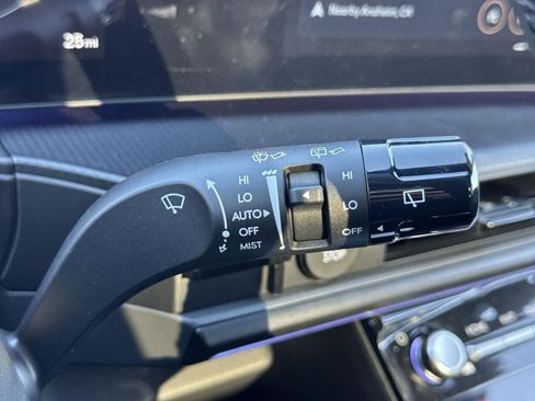 New 2025 Hyundai Santa Fe Calligraphy image 32