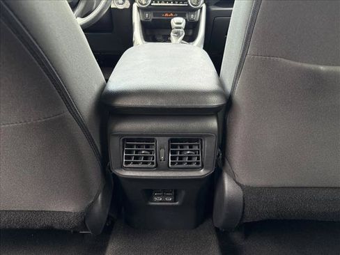 Certified 2025 Toyota RAV4 XLE FWD image 18