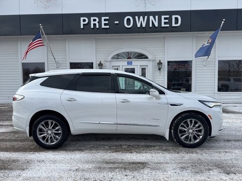 Certified 2022 Buick Enclave Avenir w/ Avenir Technology Package image 4