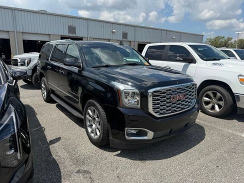 Used 2019 GMC Yukon XL Denali RWD image 7