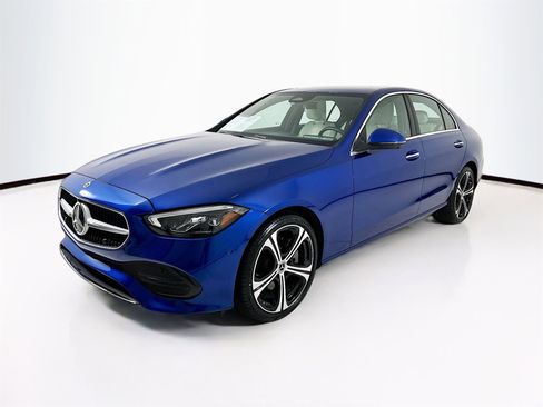Used 2025 Mercedes-Benz C 300 Sedan image 3