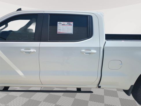 Used 2024 Chevrolet Silverado 1500 RST AWD/4WD image 28