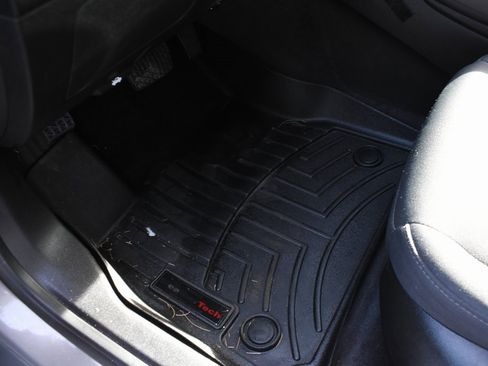 Used 2018 Chevrolet Malibu LT w/ Driver Confidence Package image 20